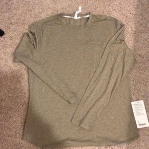 Men’s lululemon 5 year basic t long sleeve